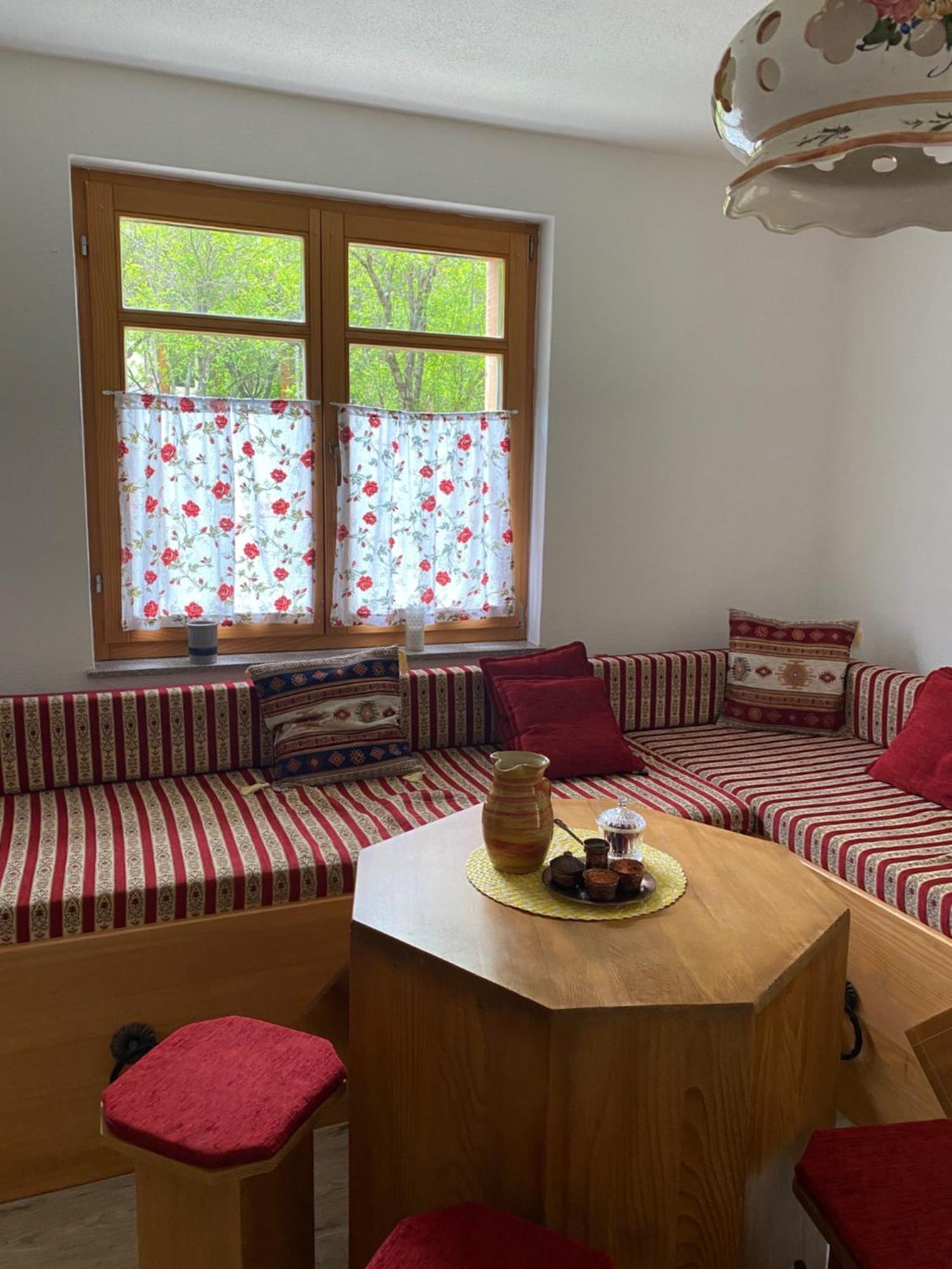 Atlantis Home Kulen Vakuf Esterno foto